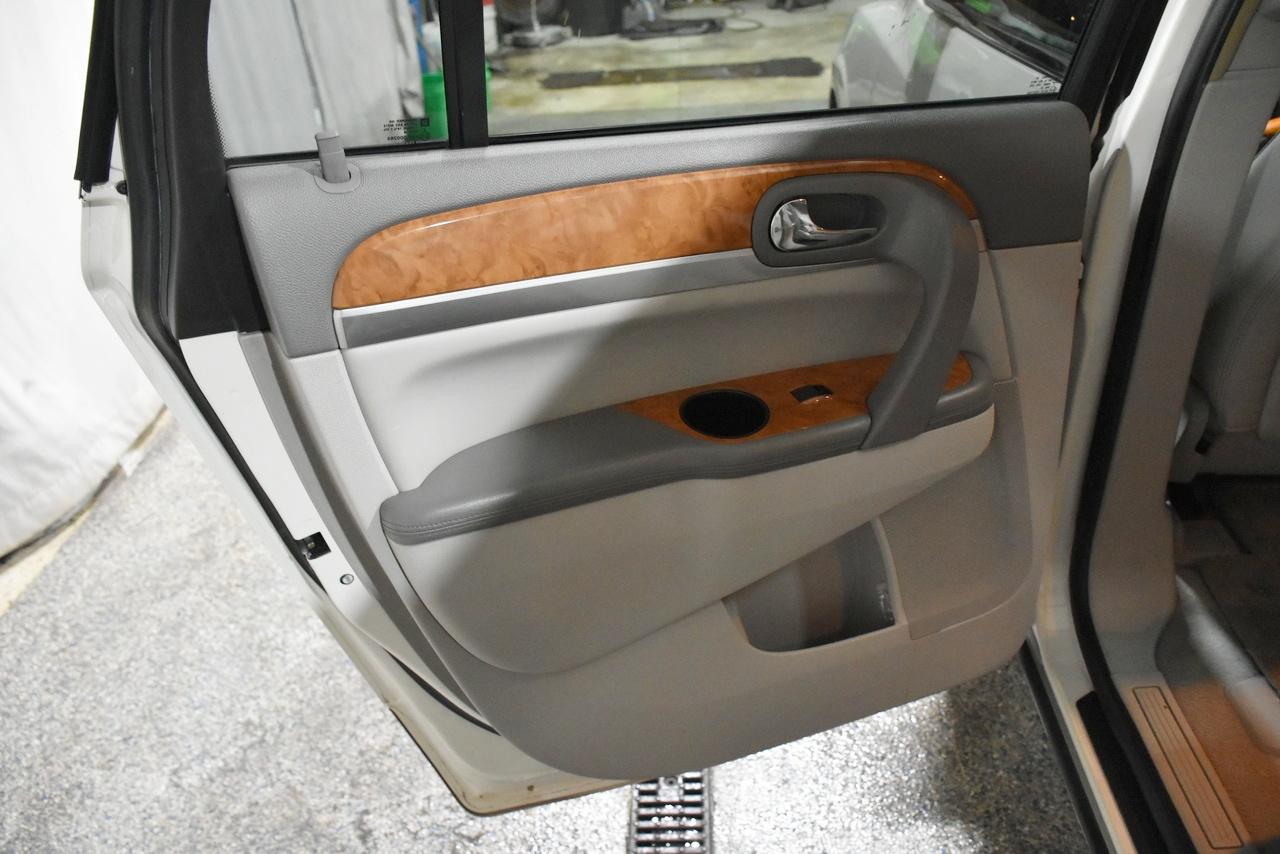 Buick Enclave CXL AWD 2009