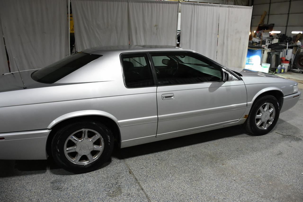 Cadillac Eldorado Touring Coupe 2001