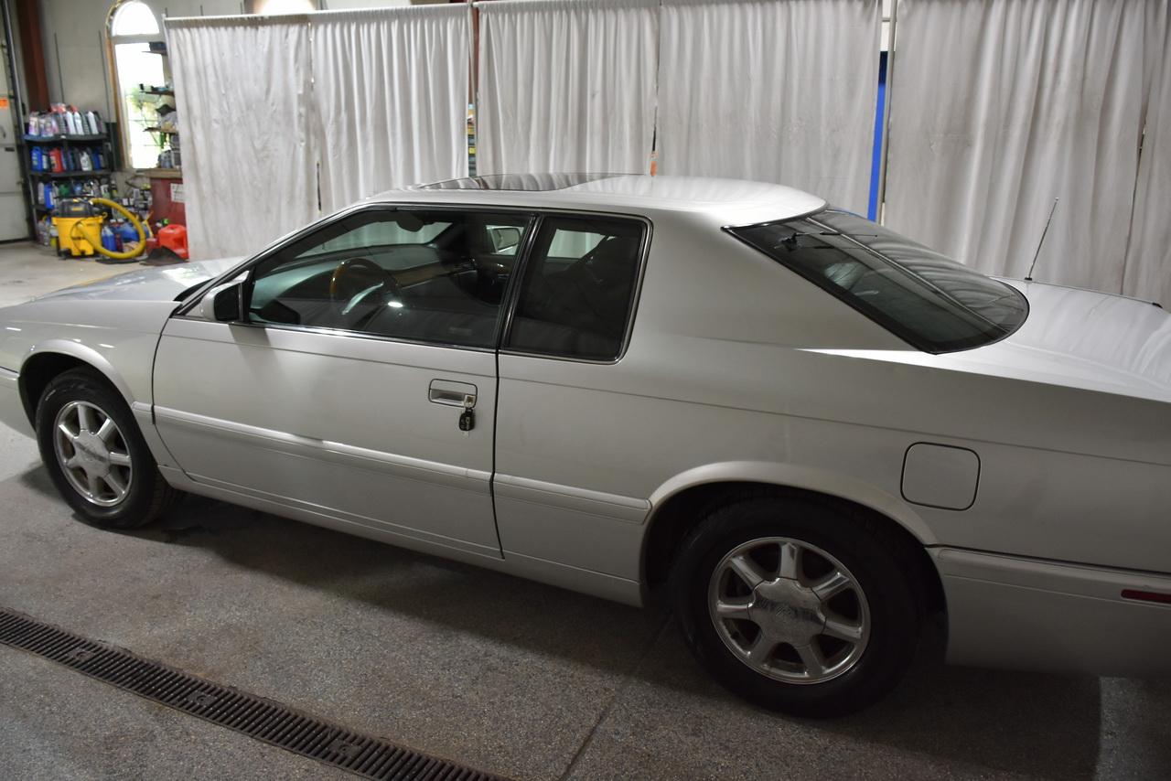 Cadillac Eldorado Touring Coupe 2001