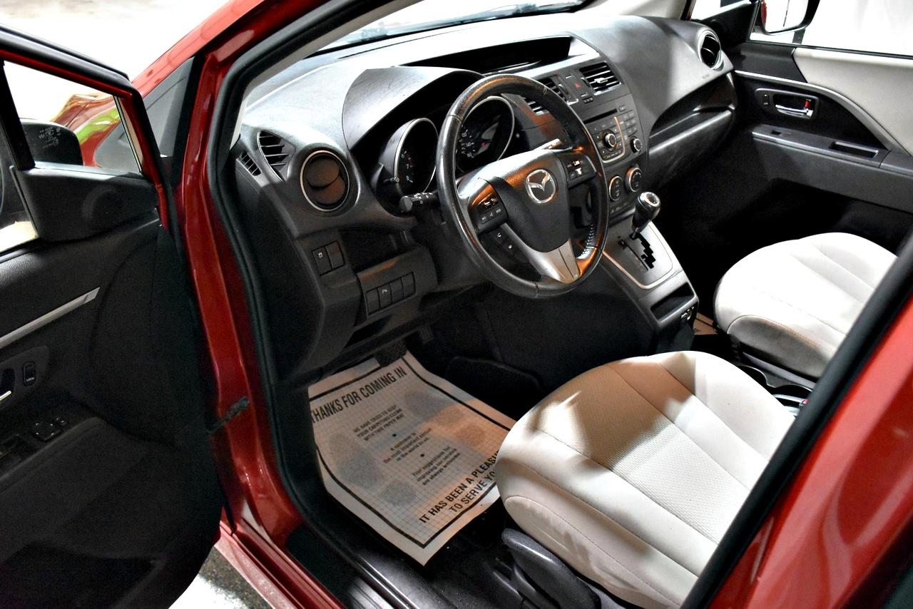 Mazda MAZDA5 Touring 2014