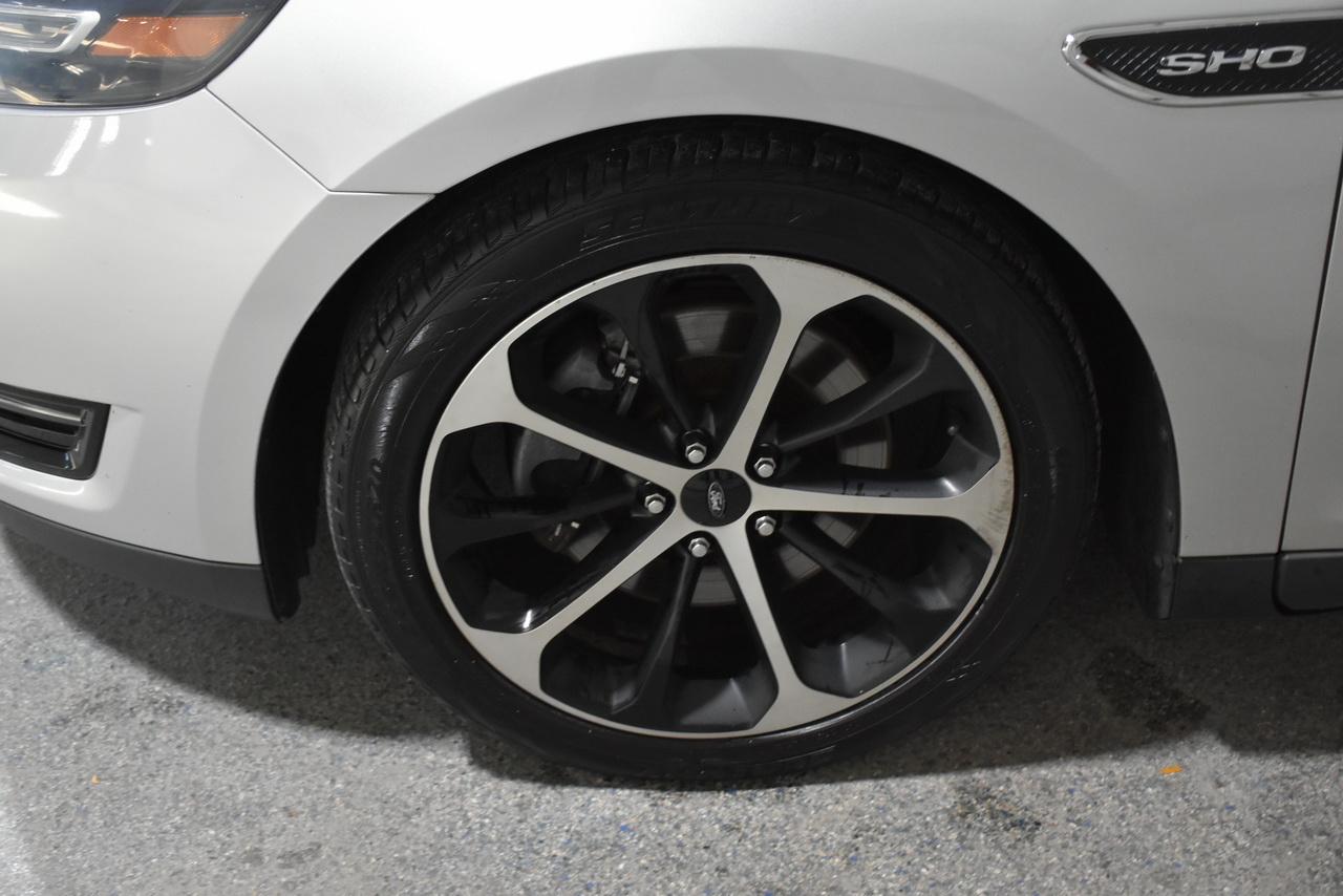 Ford Taurus SHO AWD 2014
