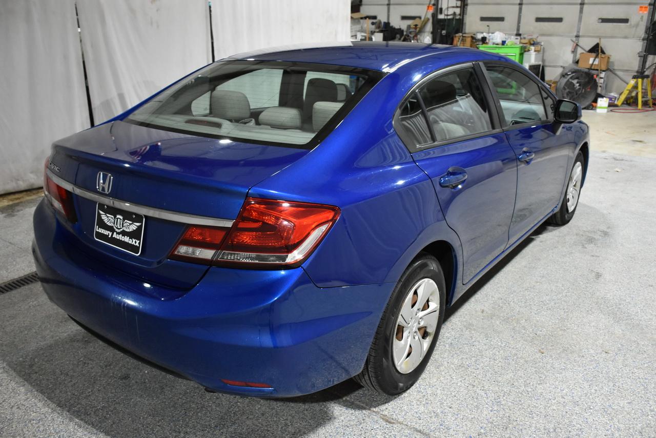 Honda Civic LX Sedan 5-Speed AT 2013