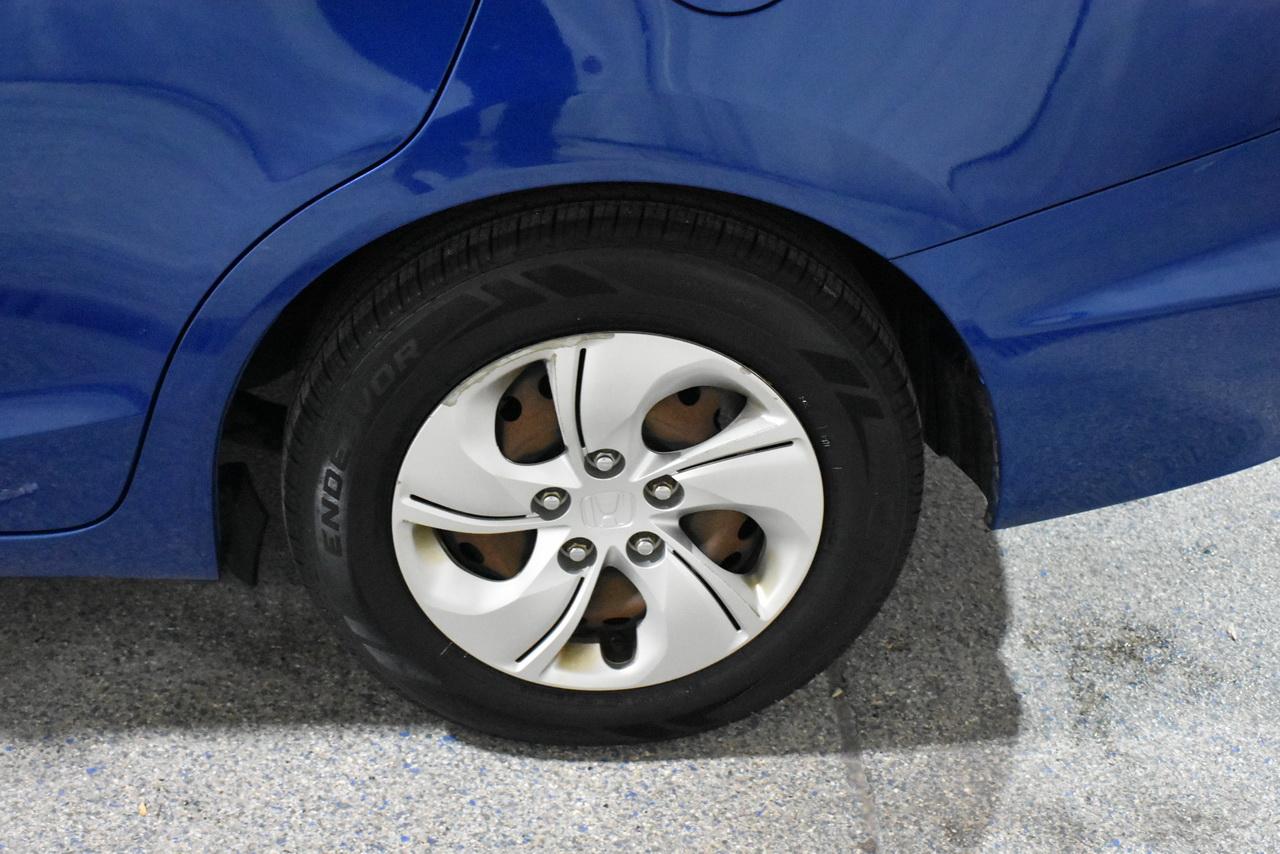 Honda Civic LX Sedan 5-Speed AT 2013