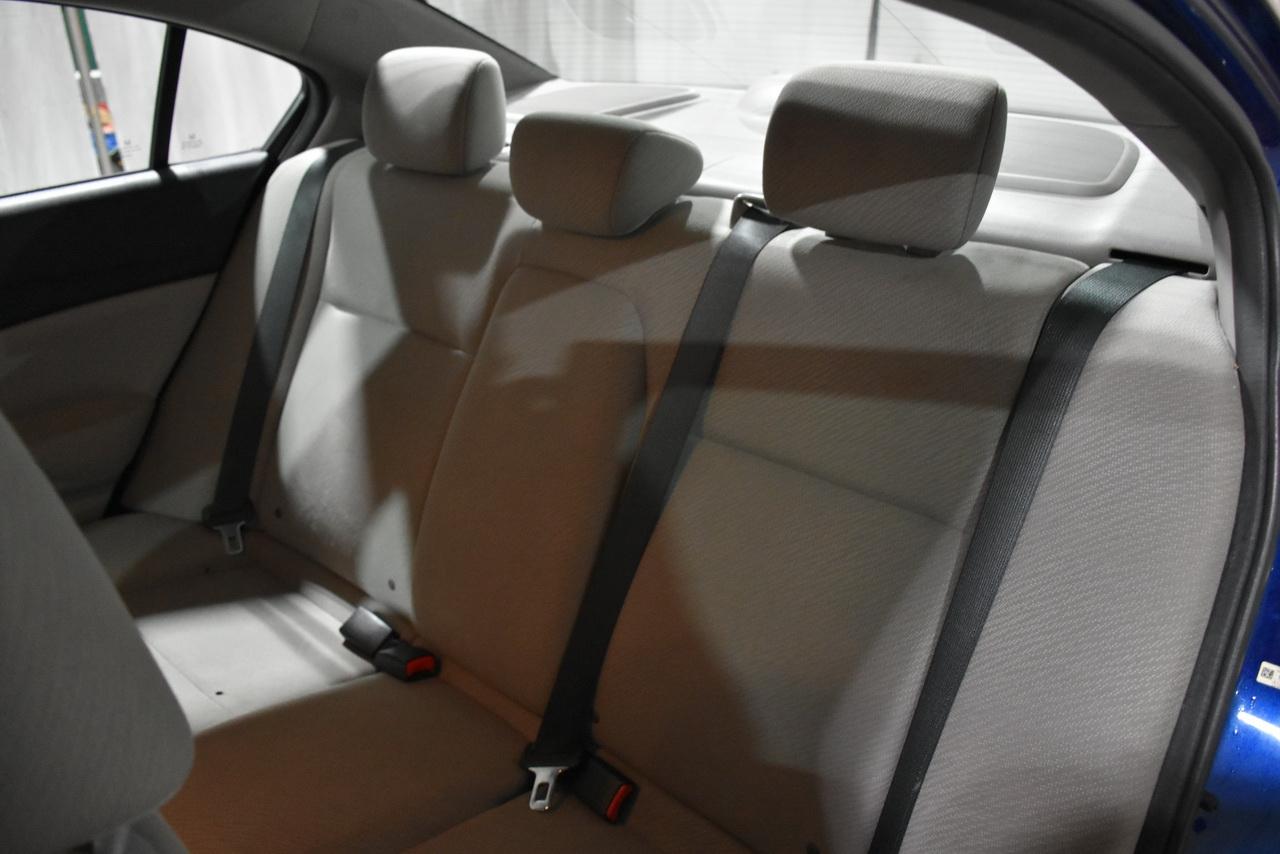 Honda Civic LX Sedan 5-Speed AT 2013