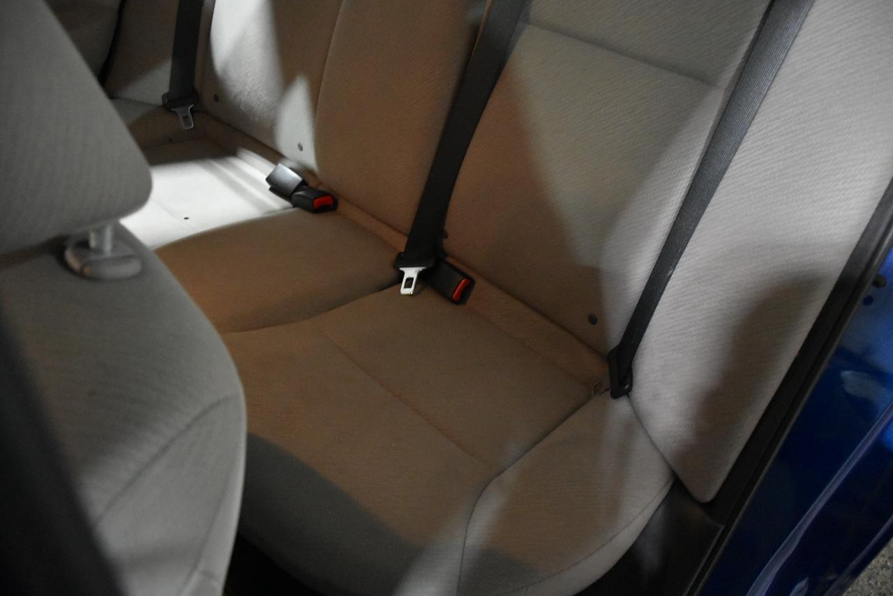 Honda Civic LX Sedan 5-Speed AT 2013