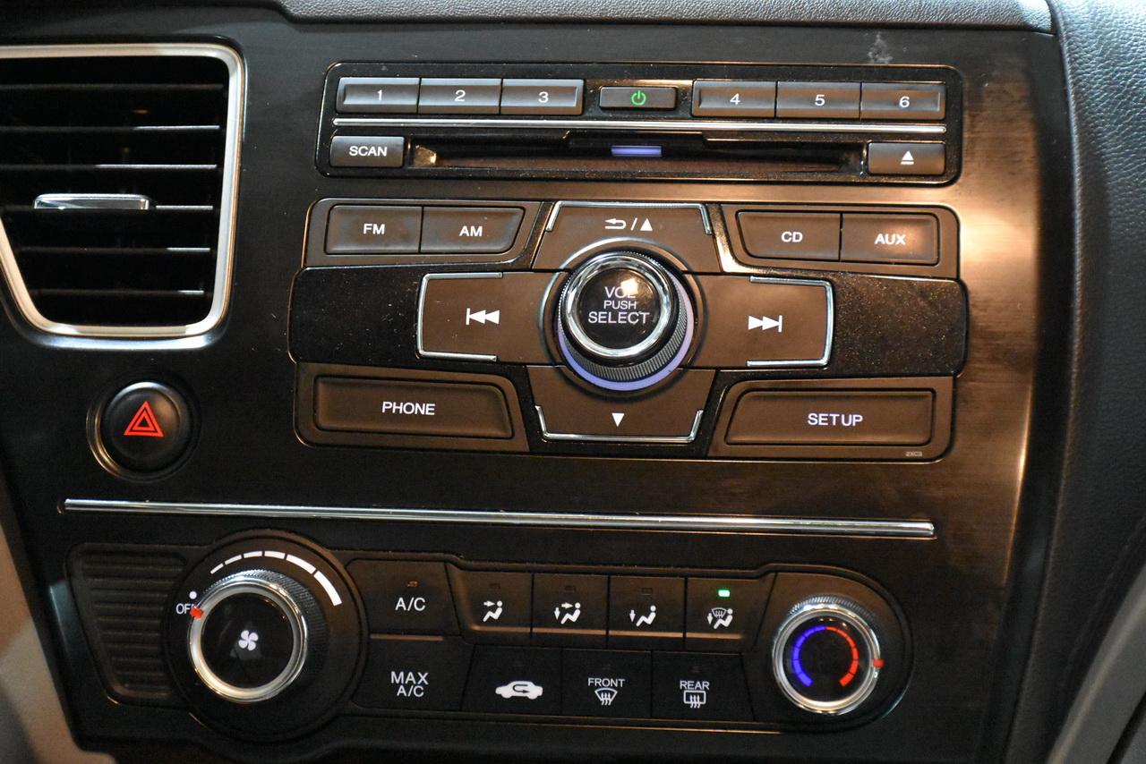 Honda Civic LX Sedan 5-Speed AT 2013