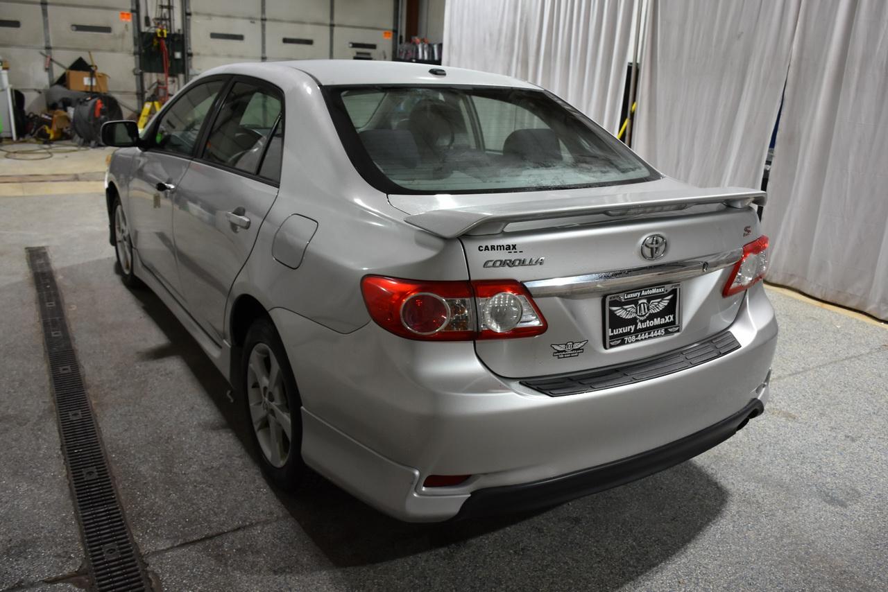 Toyota Corolla S 2012