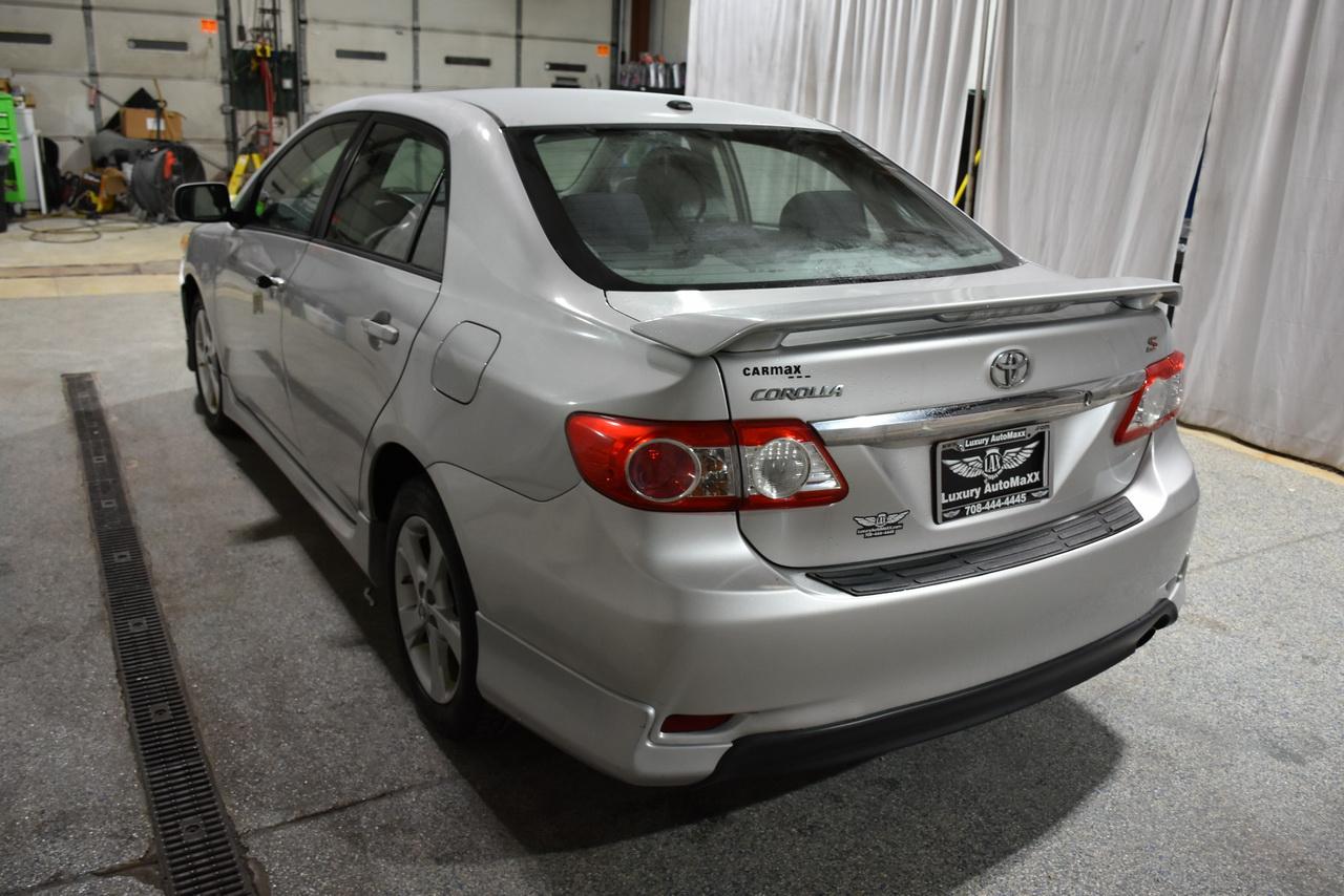 Toyota Corolla S 2012