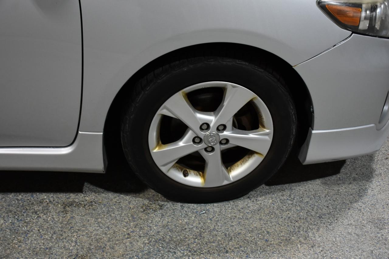 Toyota Corolla S 2012
