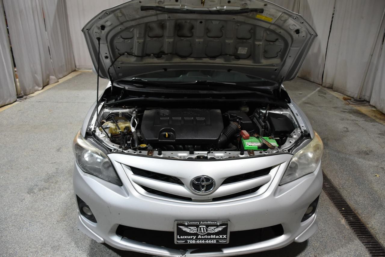 Toyota Corolla S 2012