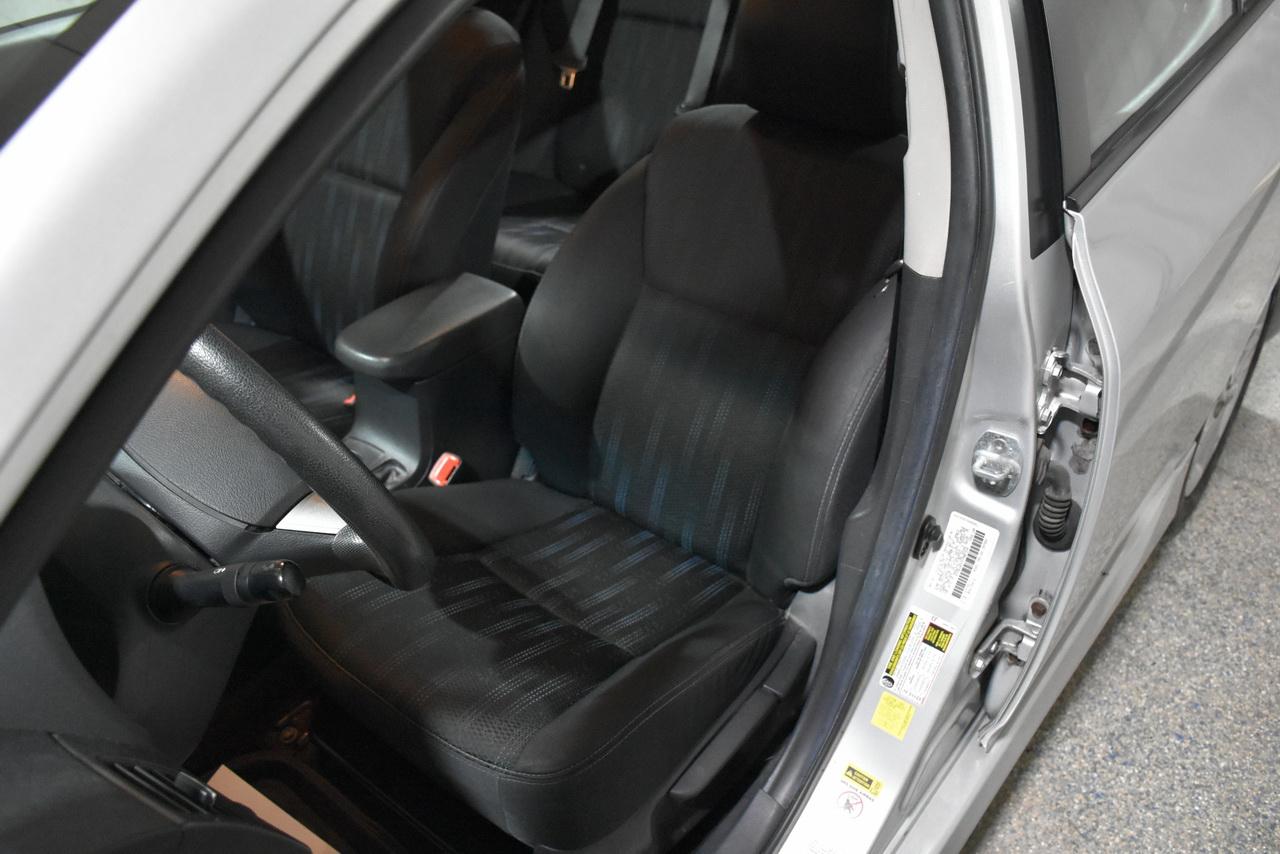 Toyota Corolla S 2012