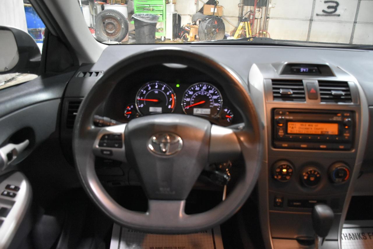 Toyota Corolla S 2012