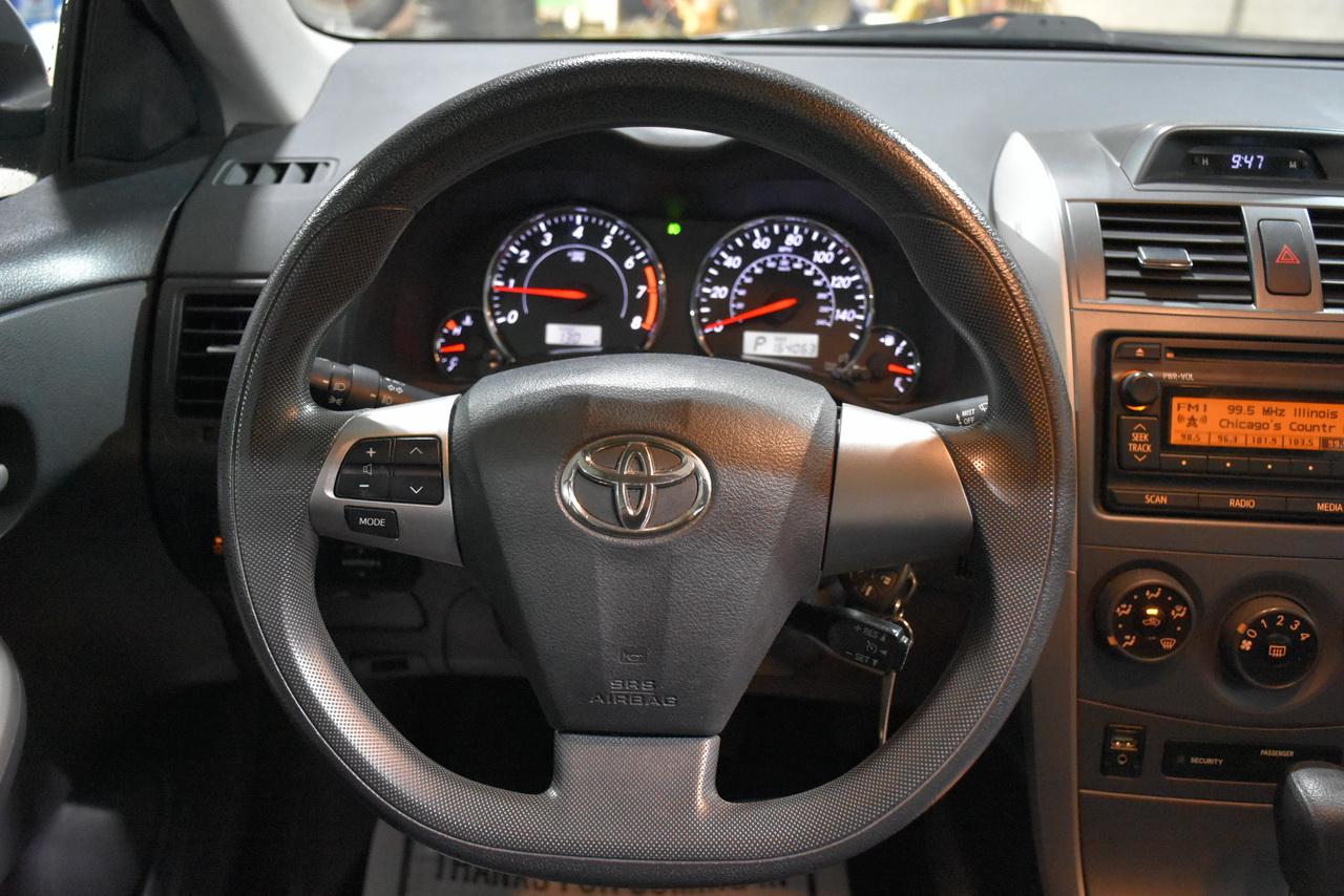 Toyota Corolla S 2012