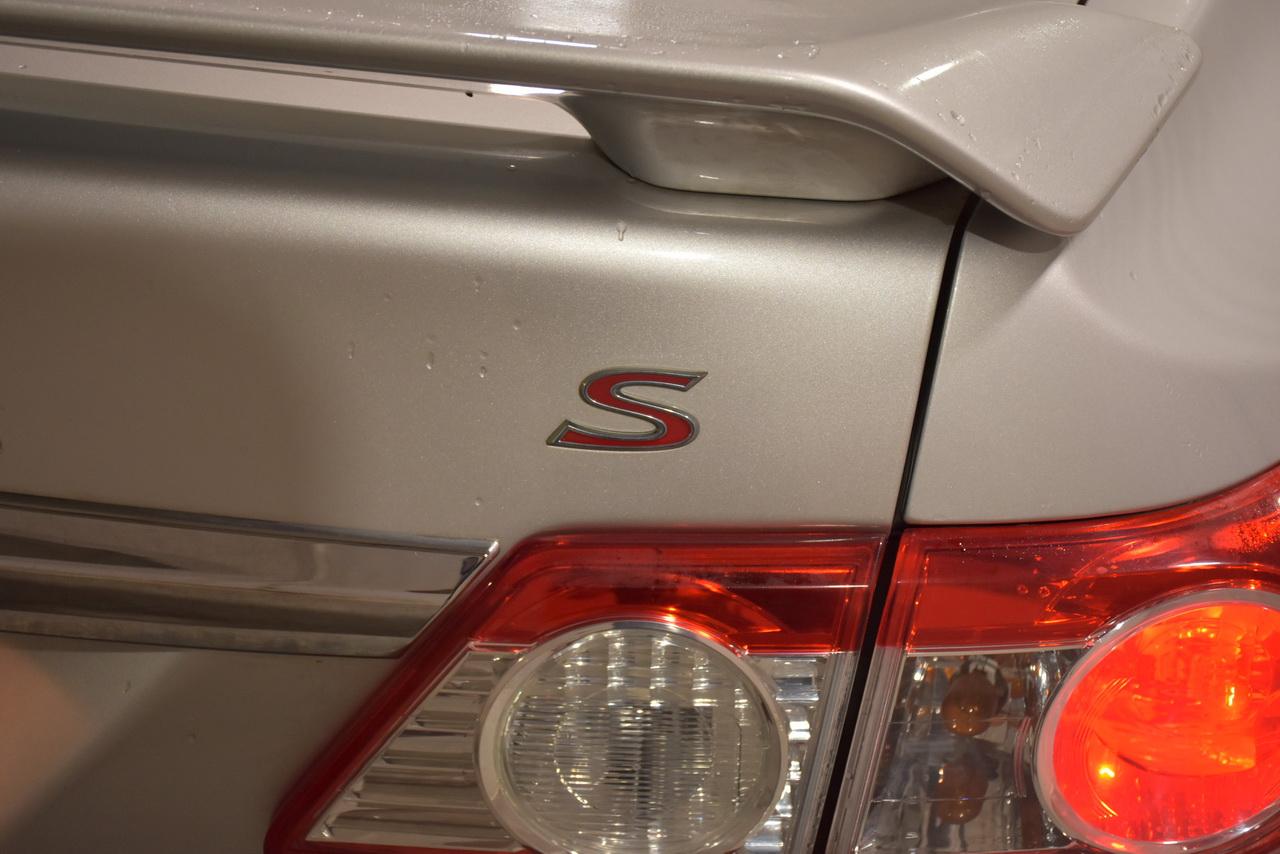 Toyota Corolla S 2012