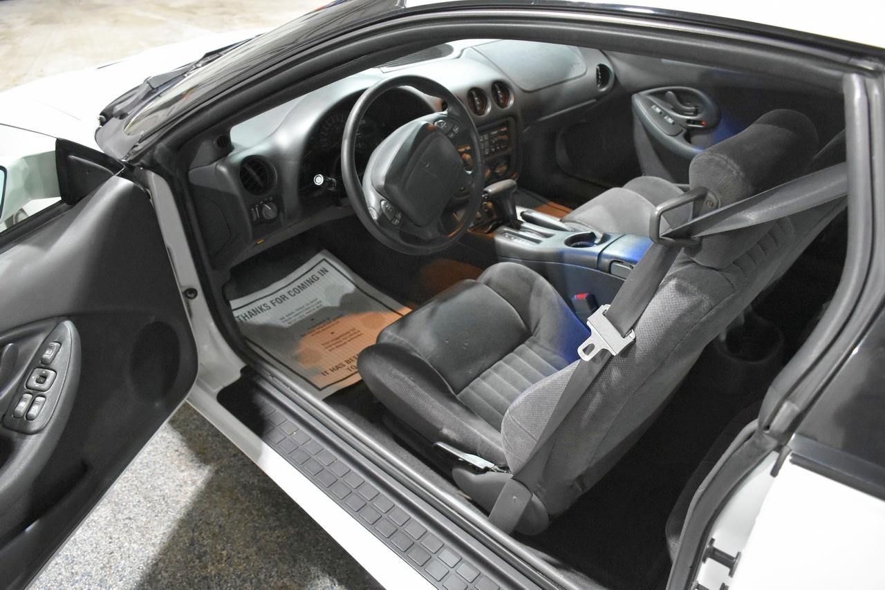 Pontiac Firebird Coupe 1997