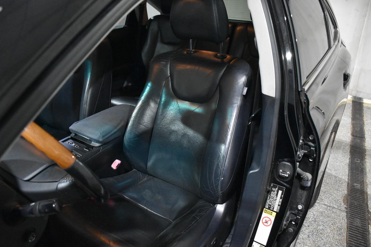 Lexus RX 450h AWD 2011