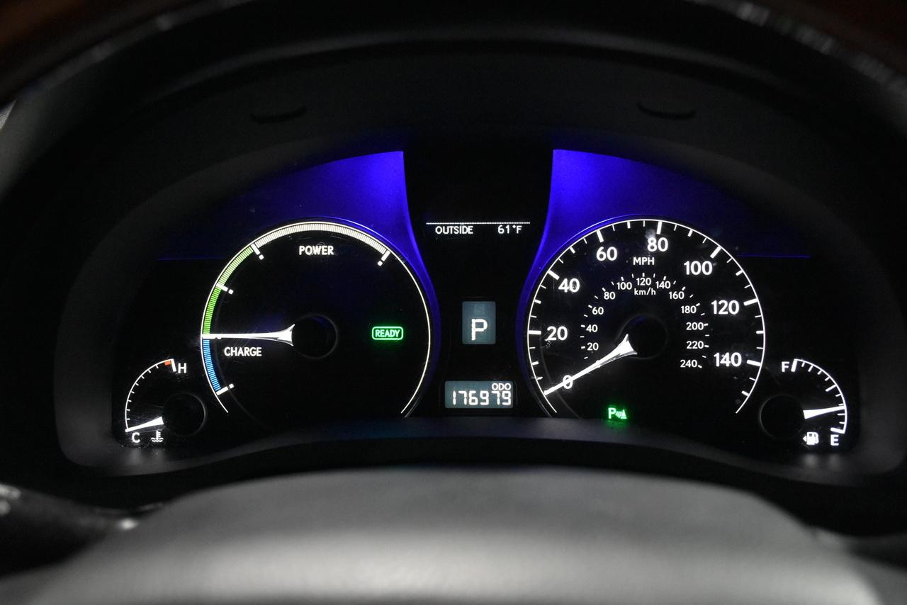 Lexus RX 450h AWD 2011