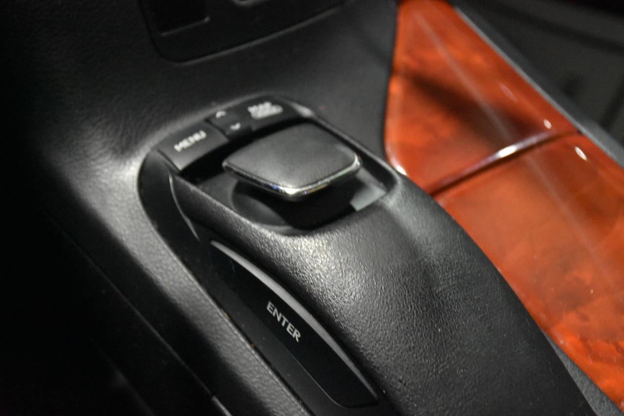 Lexus RX 450h AWD 2011