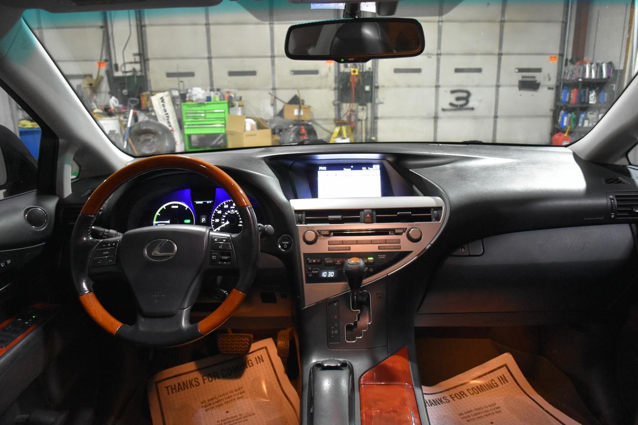 Lexus RX 450h AWD 2011