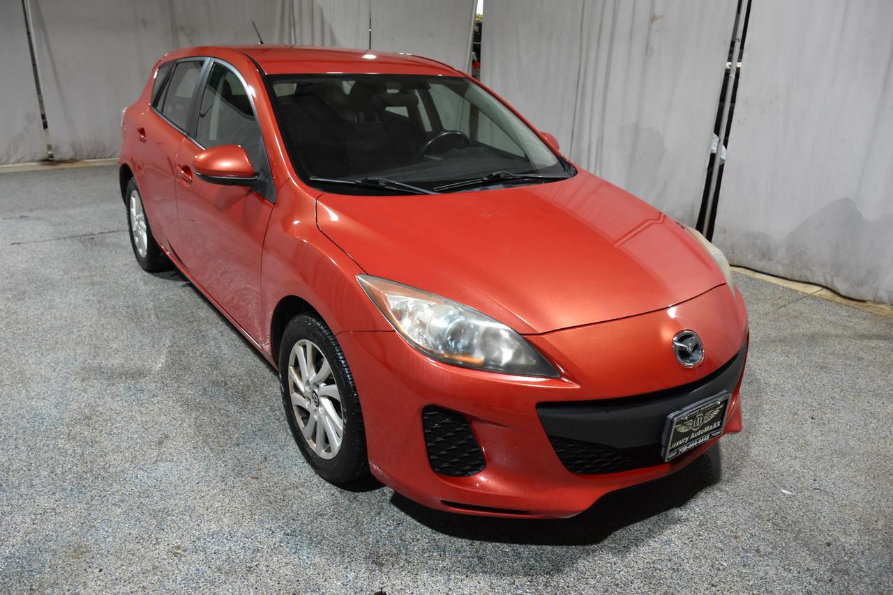 Mazda MAZDA3 i Touring AT 5-Door 2013
