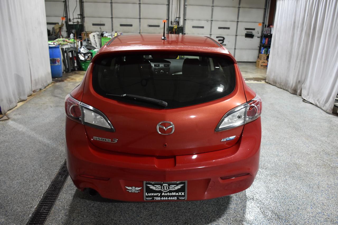 Mazda MAZDA3 i Touring AT 5-Door 2013