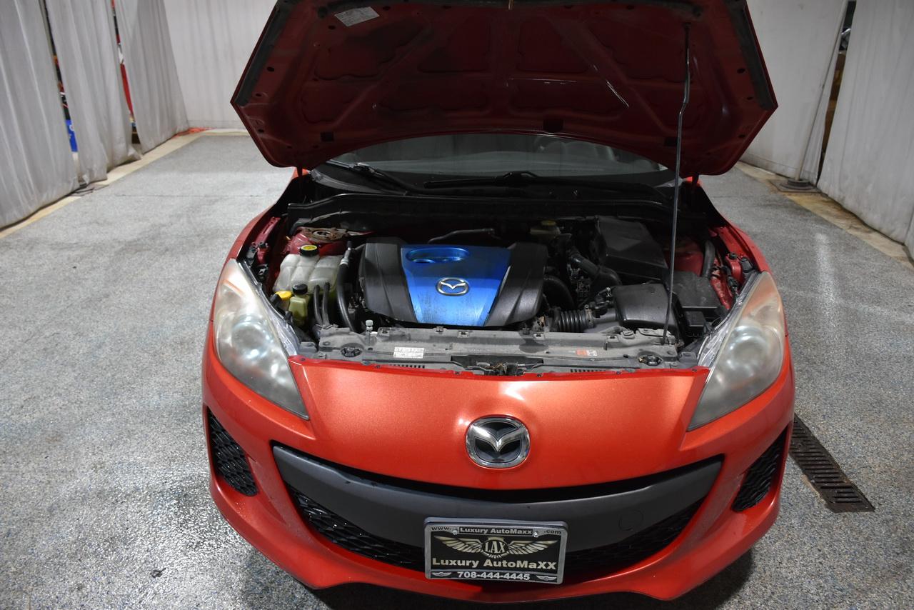 Mazda MAZDA3 i Touring AT 5-Door 2013