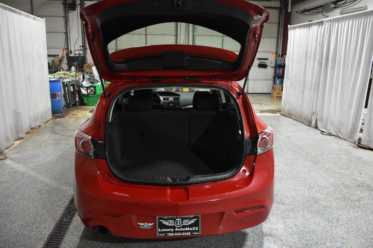 Mazda MAZDA3 i Touring AT 5-Door 2013