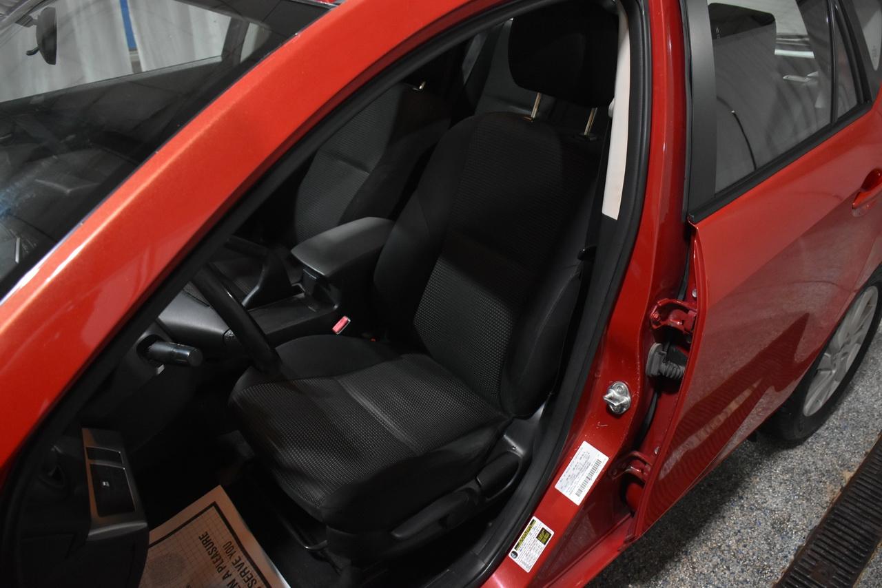 Mazda MAZDA3 i Touring AT 5-Door 2013