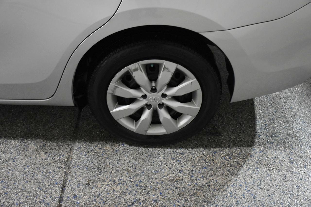 Toyota Corolla LE CVT 2016