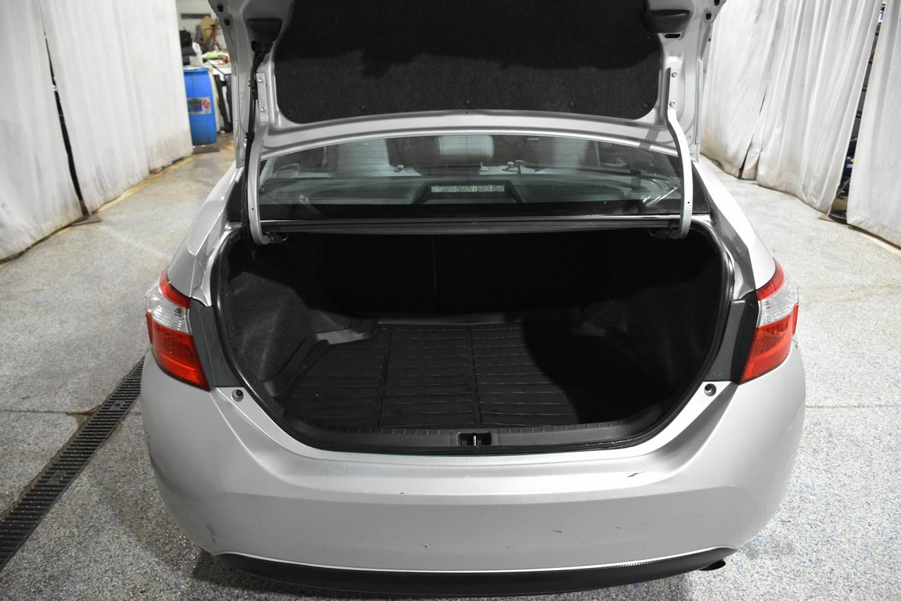 Toyota Corolla LE CVT 2016