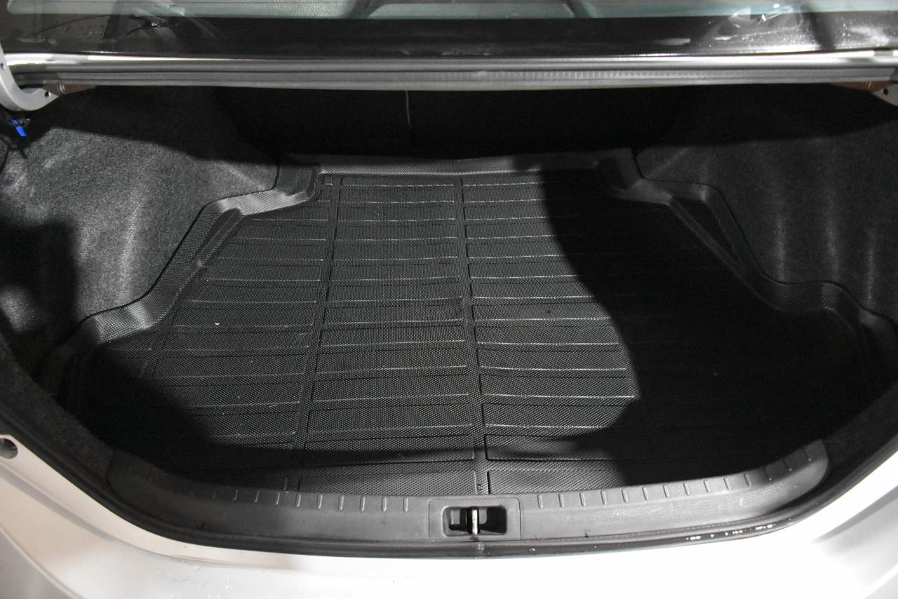 Toyota Corolla LE CVT 2016