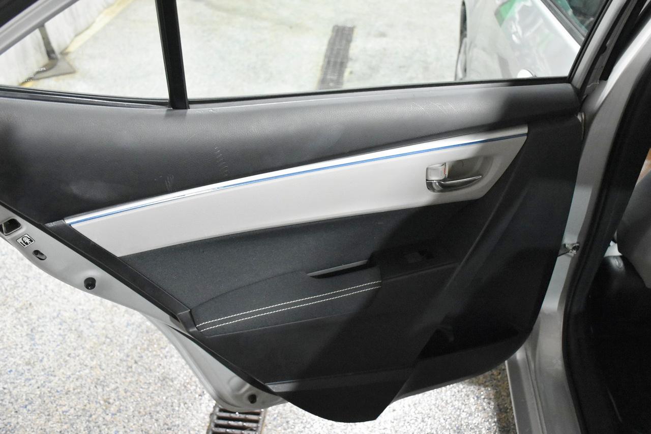 Toyota Corolla LE CVT 2016