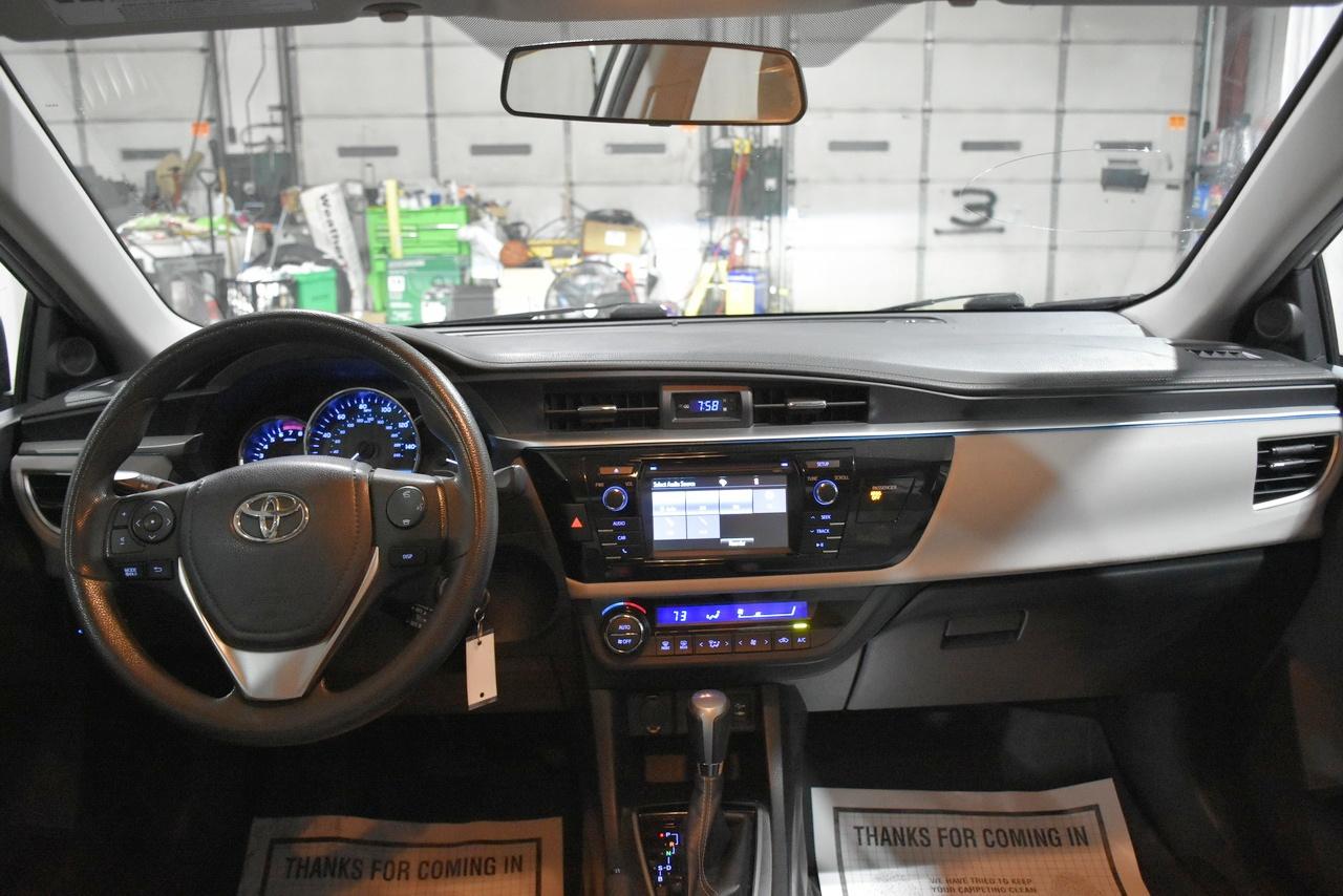 Toyota Corolla LE CVT 2016
