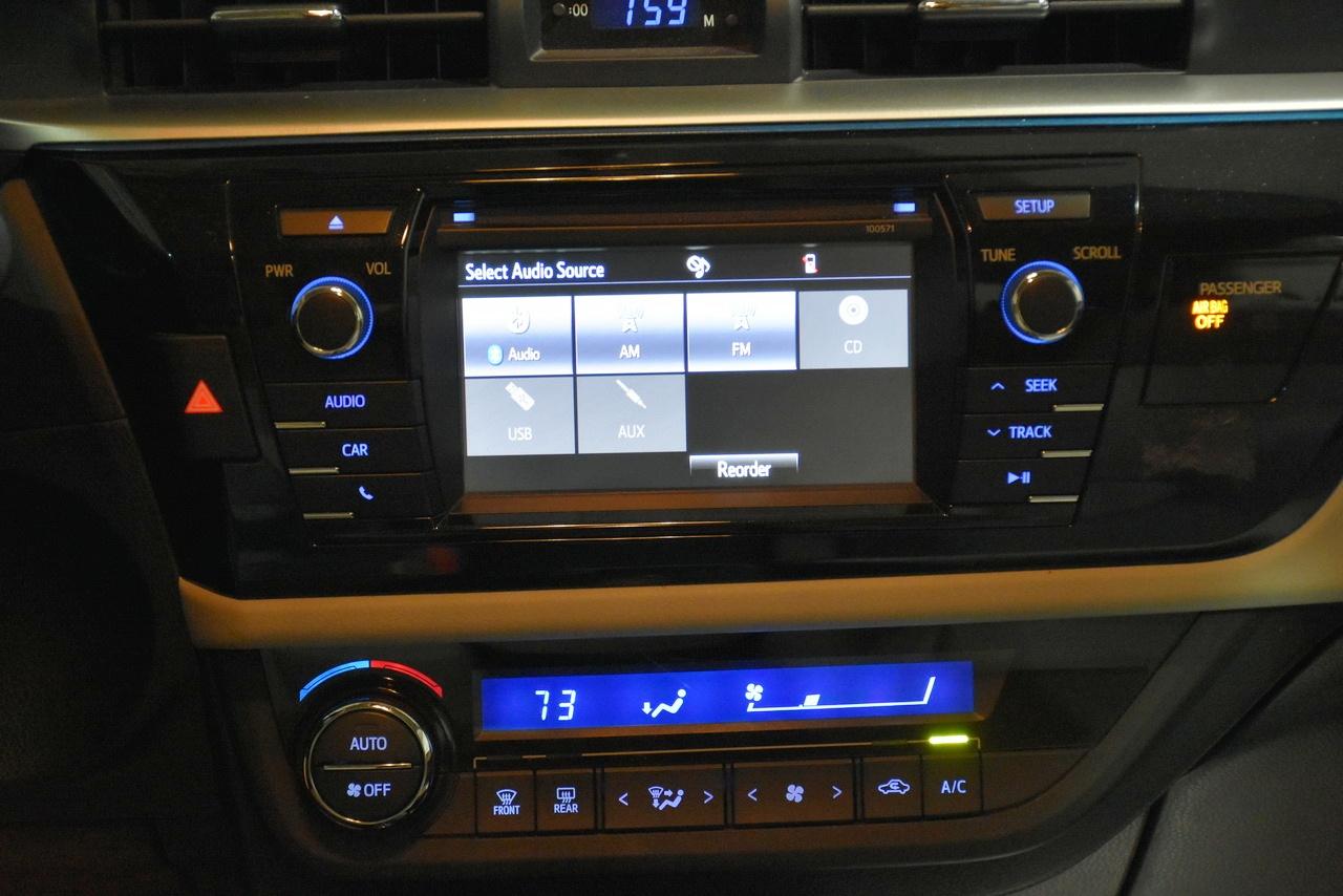 Toyota Corolla LE CVT 2016