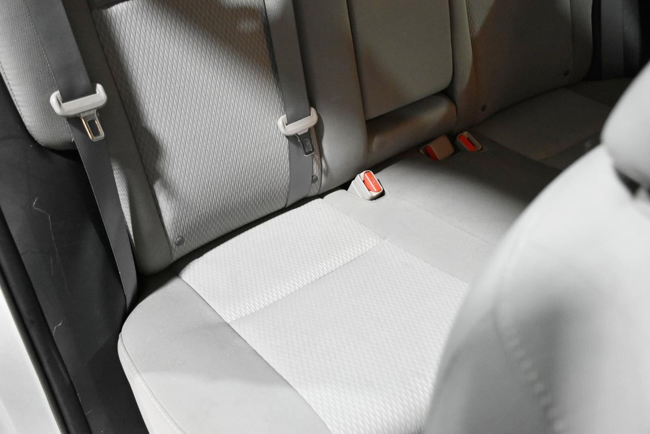 Toyota Corolla LE CVT 2016