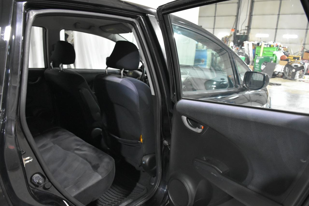 Honda Fit Sport 5-Speed AT 2009