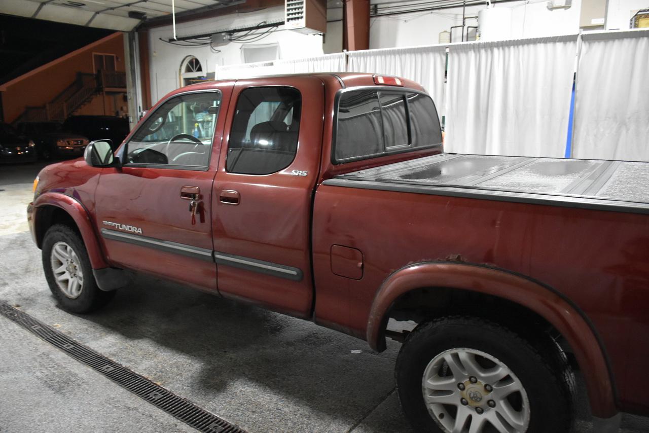 Toyota Tundra SR5 Access Cab 2WD 2004