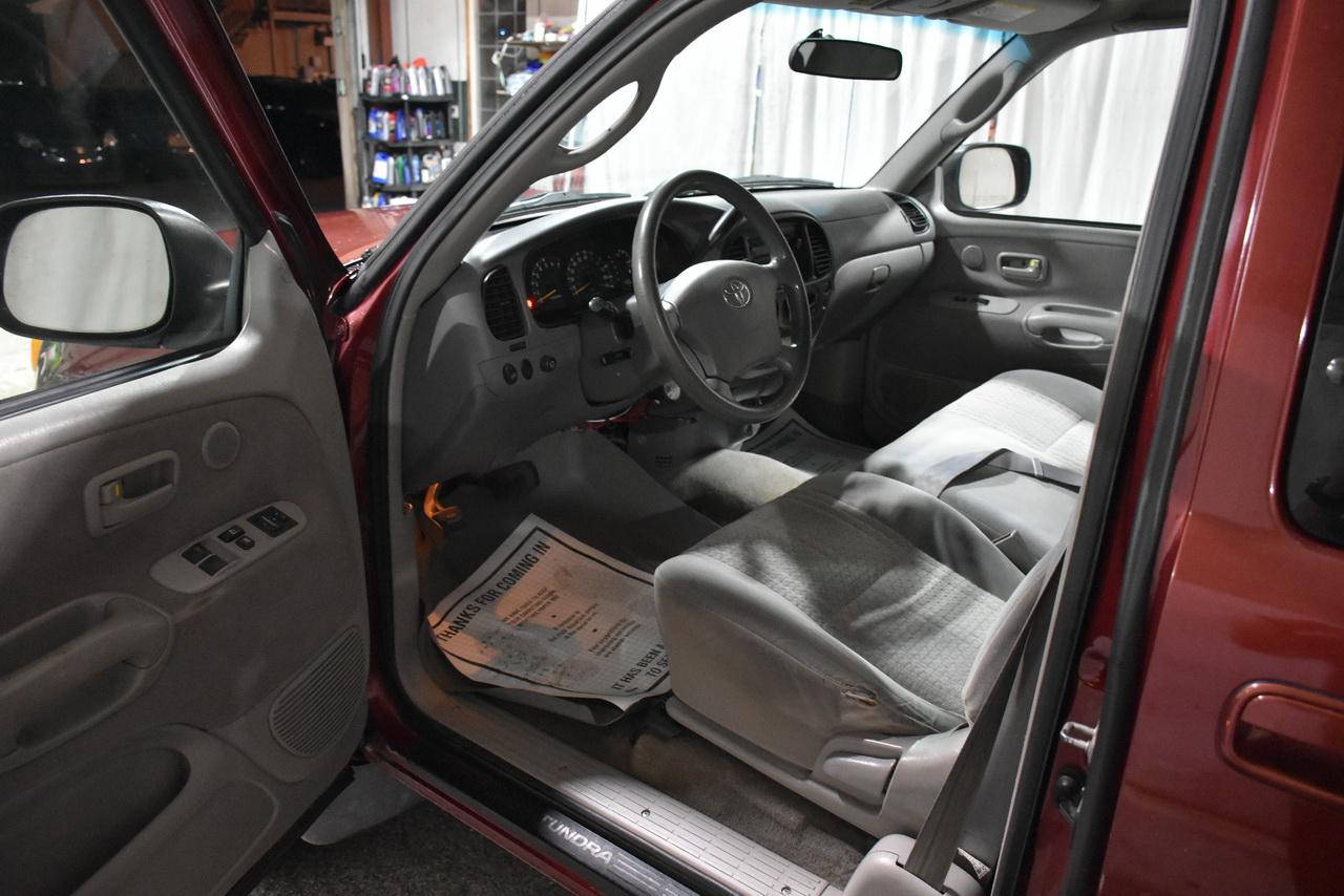 Toyota Tundra SR5 Access Cab 2WD 2004