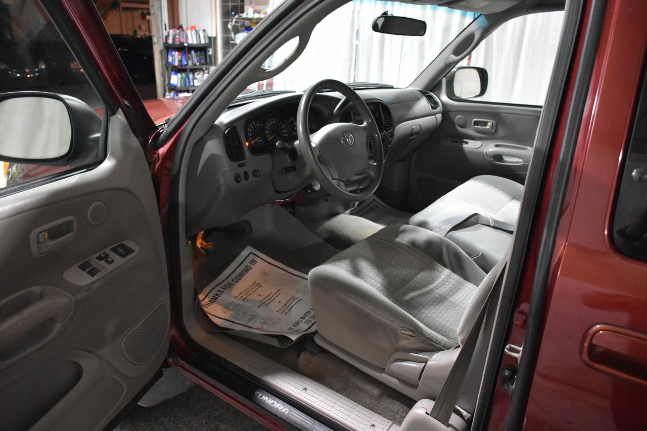 Toyota Tundra SR5 Access Cab 2WD 2004