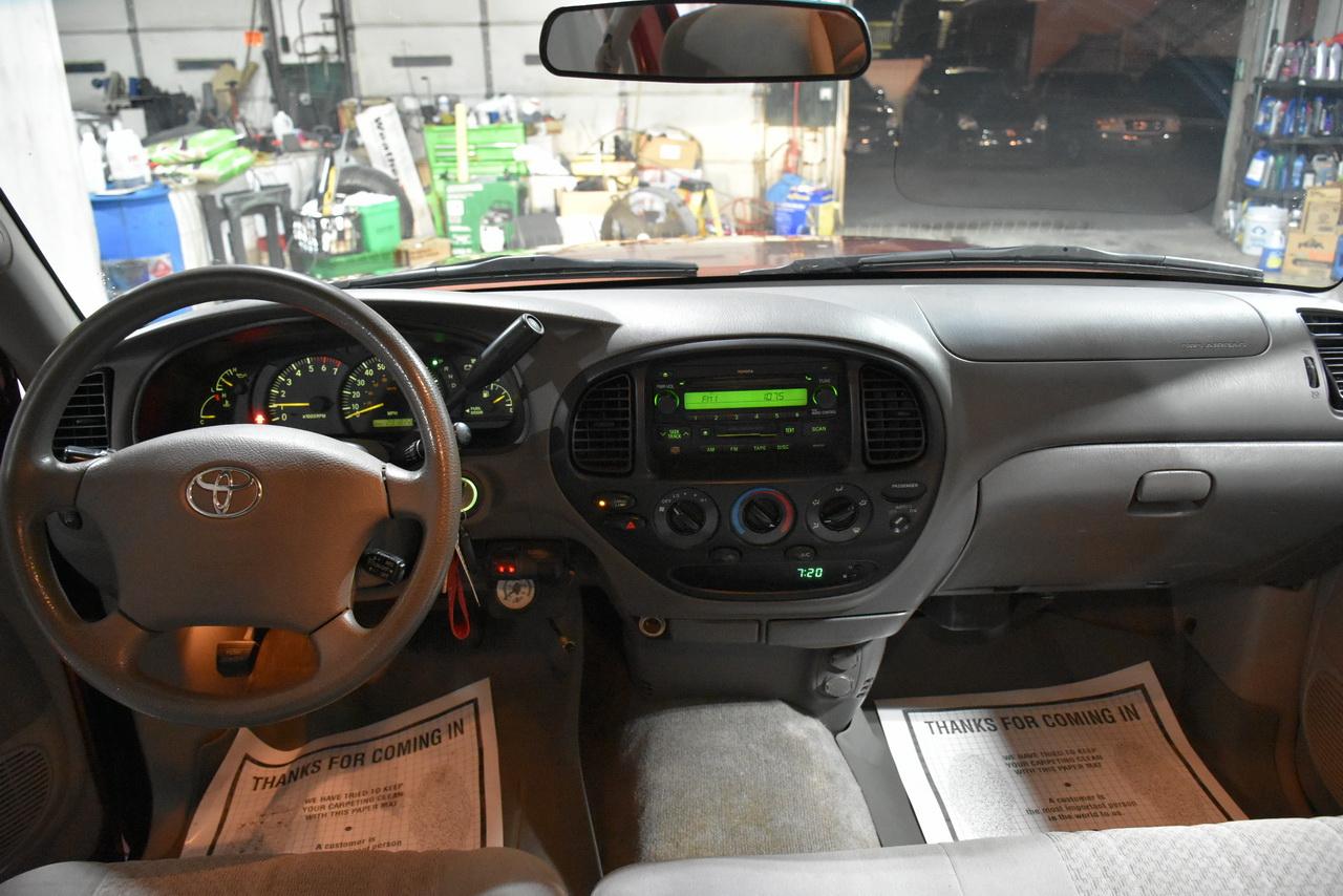 Toyota Tundra SR5 Access Cab 2WD 2004
