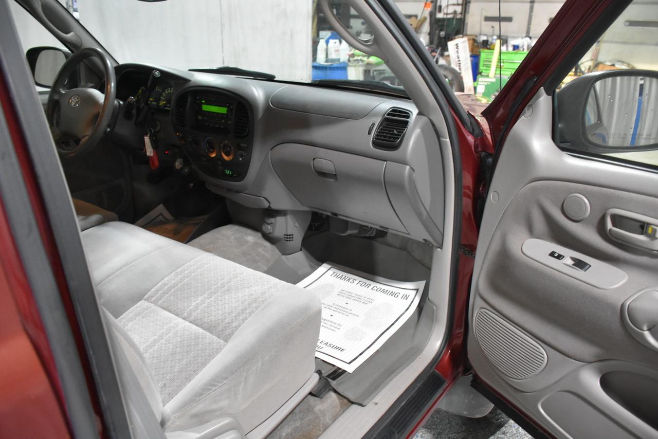 Toyota Tundra SR5 Access Cab 2WD 2004