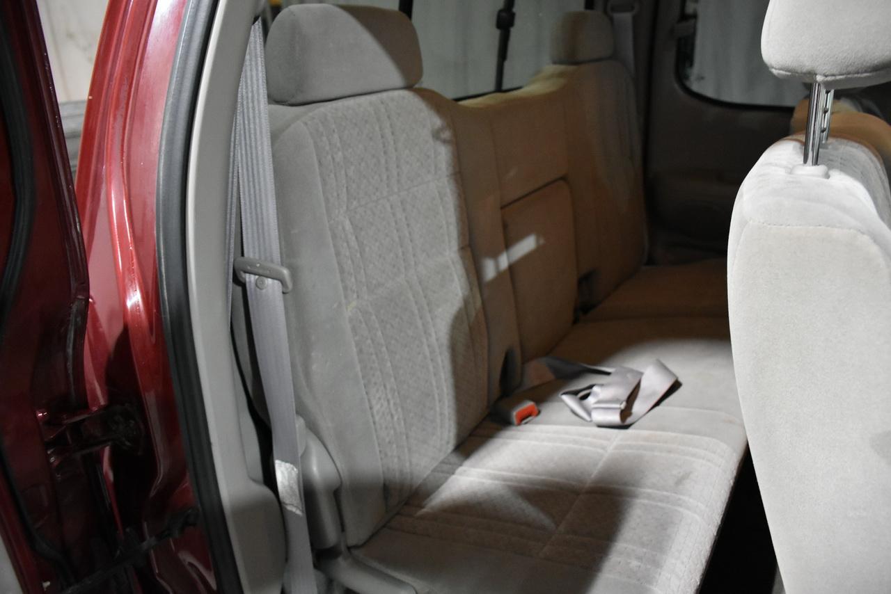 Toyota Tundra SR5 Access Cab 2WD 2004