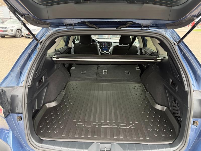 Subaru Outback Premium 2022