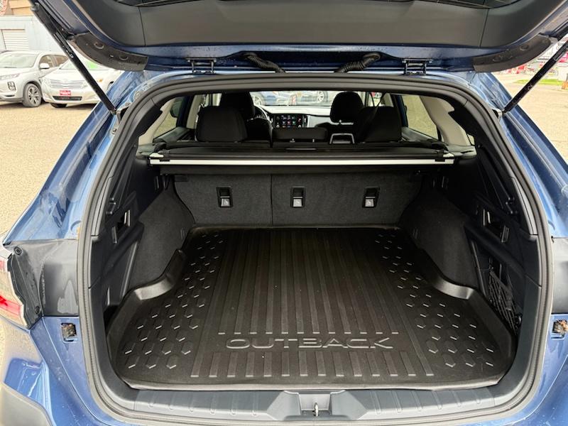 Subaru Outback Premium 2022