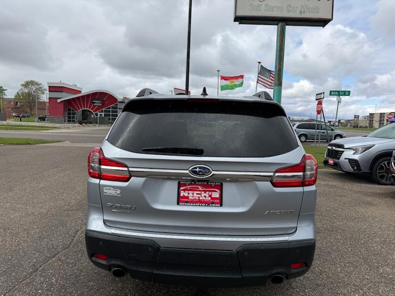 Subaru Ascent Premium 8-Passenger 2019