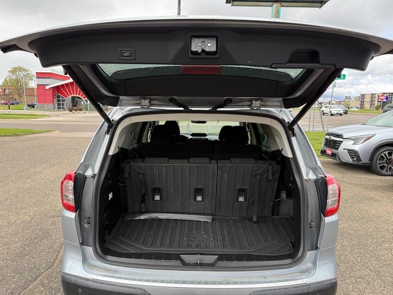 Subaru Ascent Premium 8-Passenger 2019