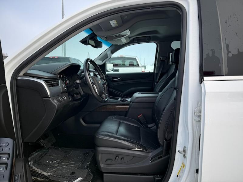 Chevrolet Suburban LT 4WD 2017