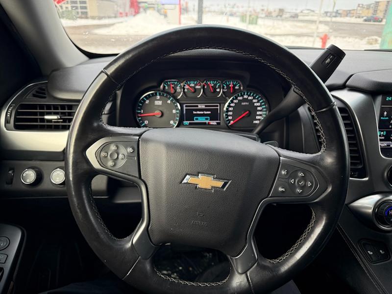 Chevrolet Suburban LT 4WD 2017