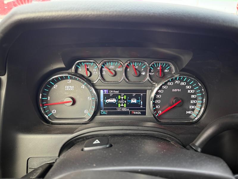 Chevrolet Suburban LT 4WD 2017