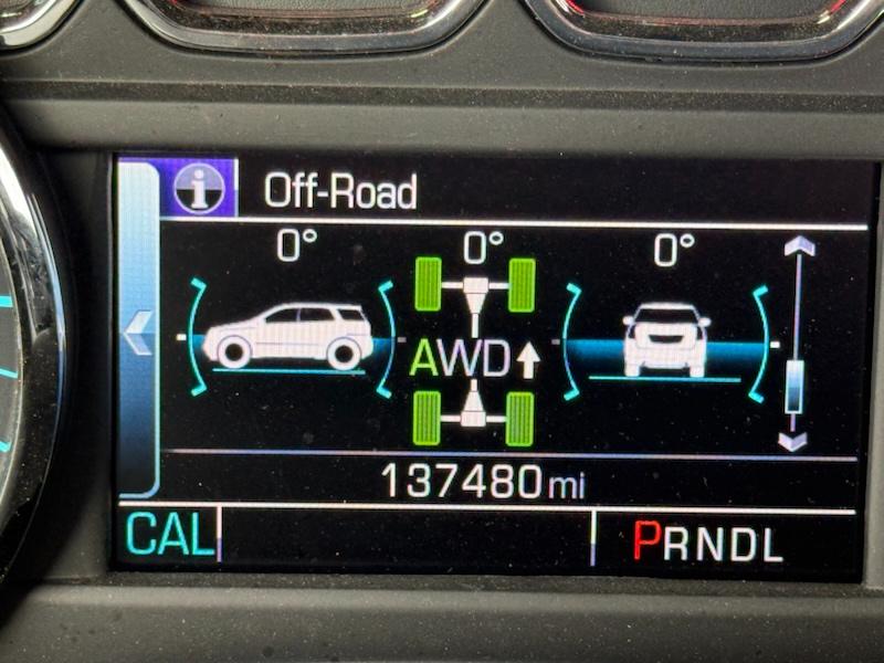 Chevrolet Suburban LT 4WD 2017